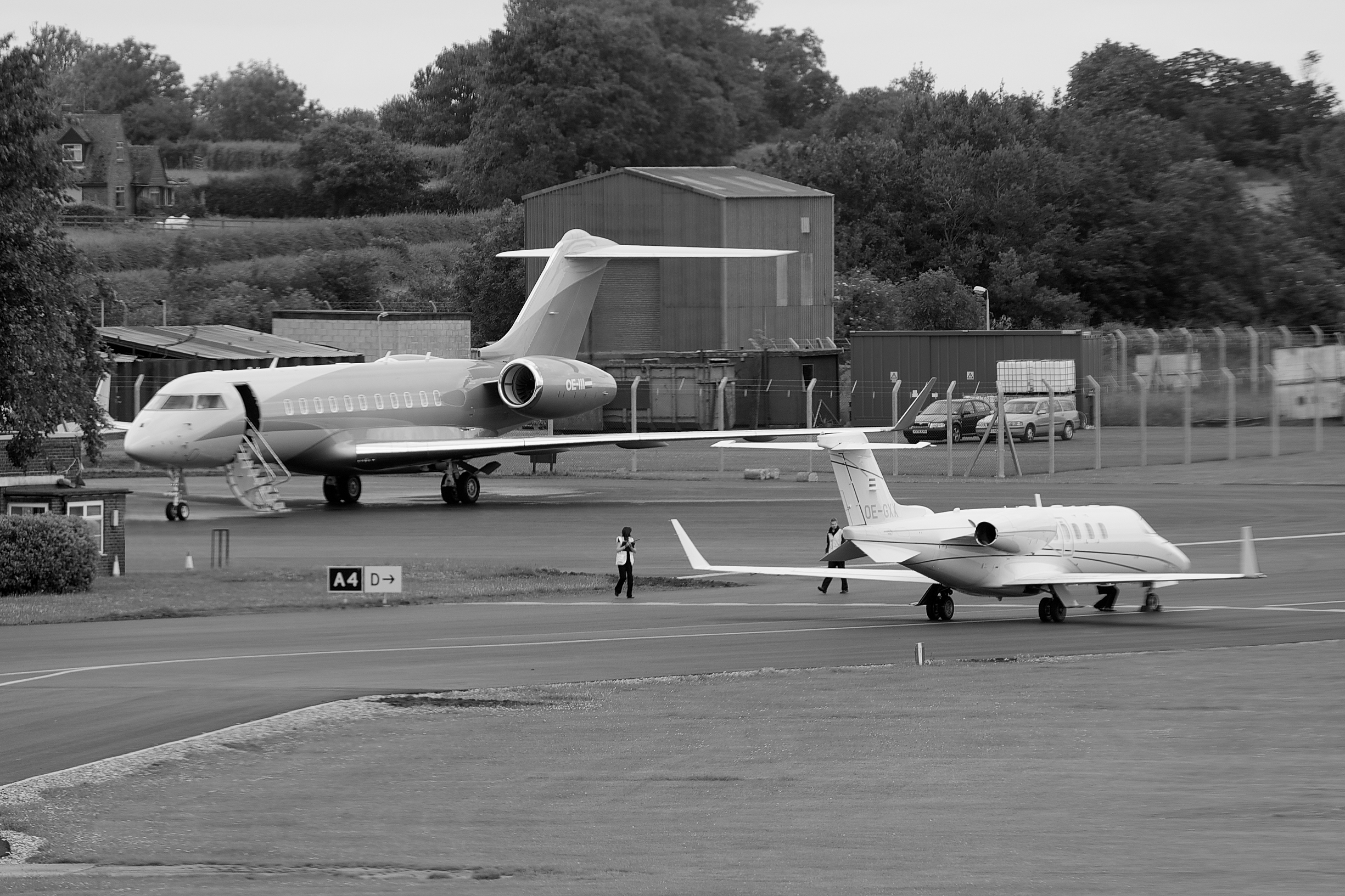 49156985-Handlingatwork